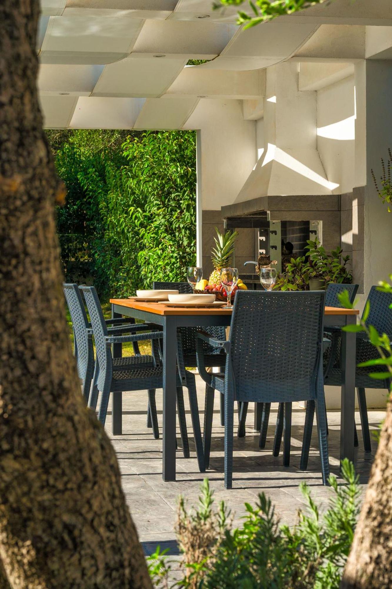 Valeria Private Villa Plános Eksteriør bilde